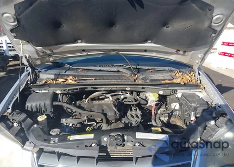 2009 Chrysler Town & Country Touring from USA, damaged, VIN 2A8HR54189R592283